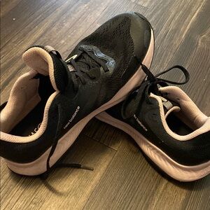 New Balance Women's Black Running Shoes